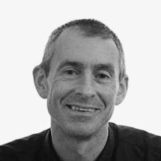 headshot richard hewison