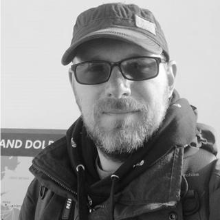 Dr Scott Lawton
