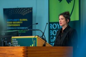 Mairi Gougeon by Chris Watt photography